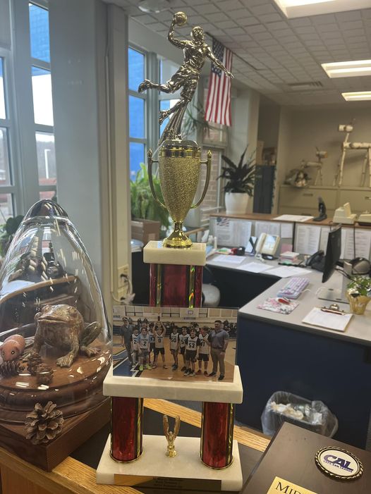 ANNUAL IC MARCH MADNESSBASKETBALL TOURNEY