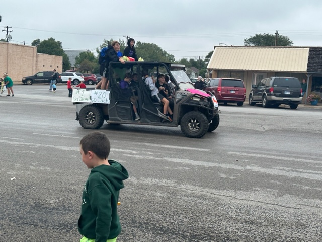 parade 2