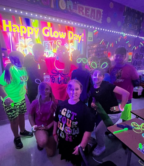 GLOW