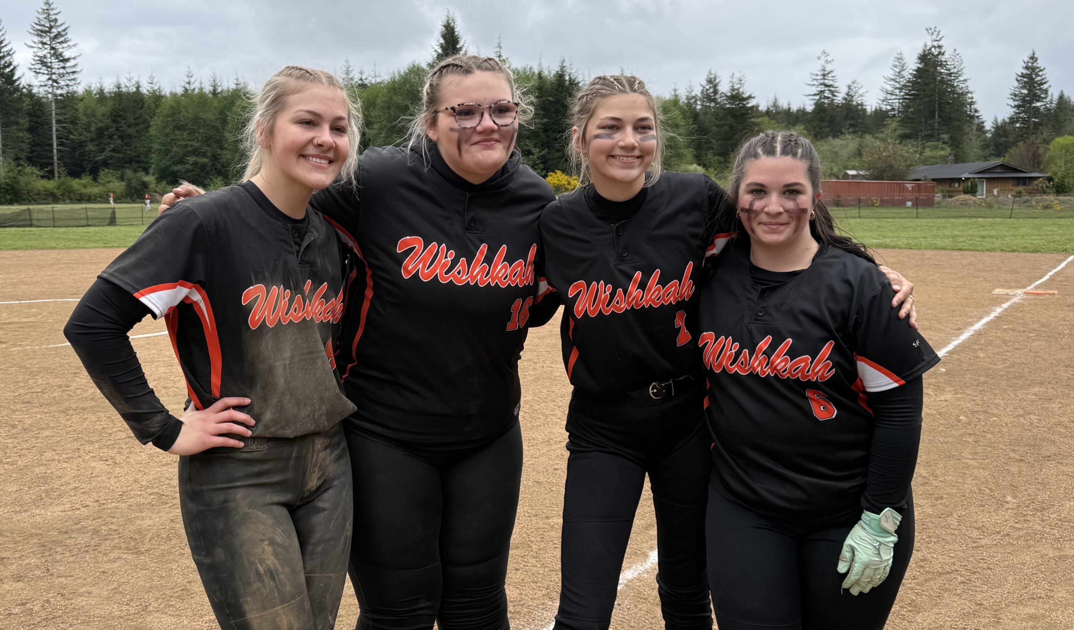 FASTPITCH GIRLS