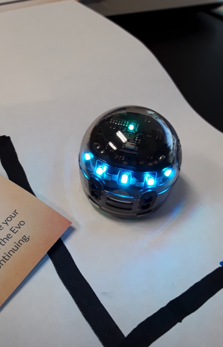Ozobot coding robot