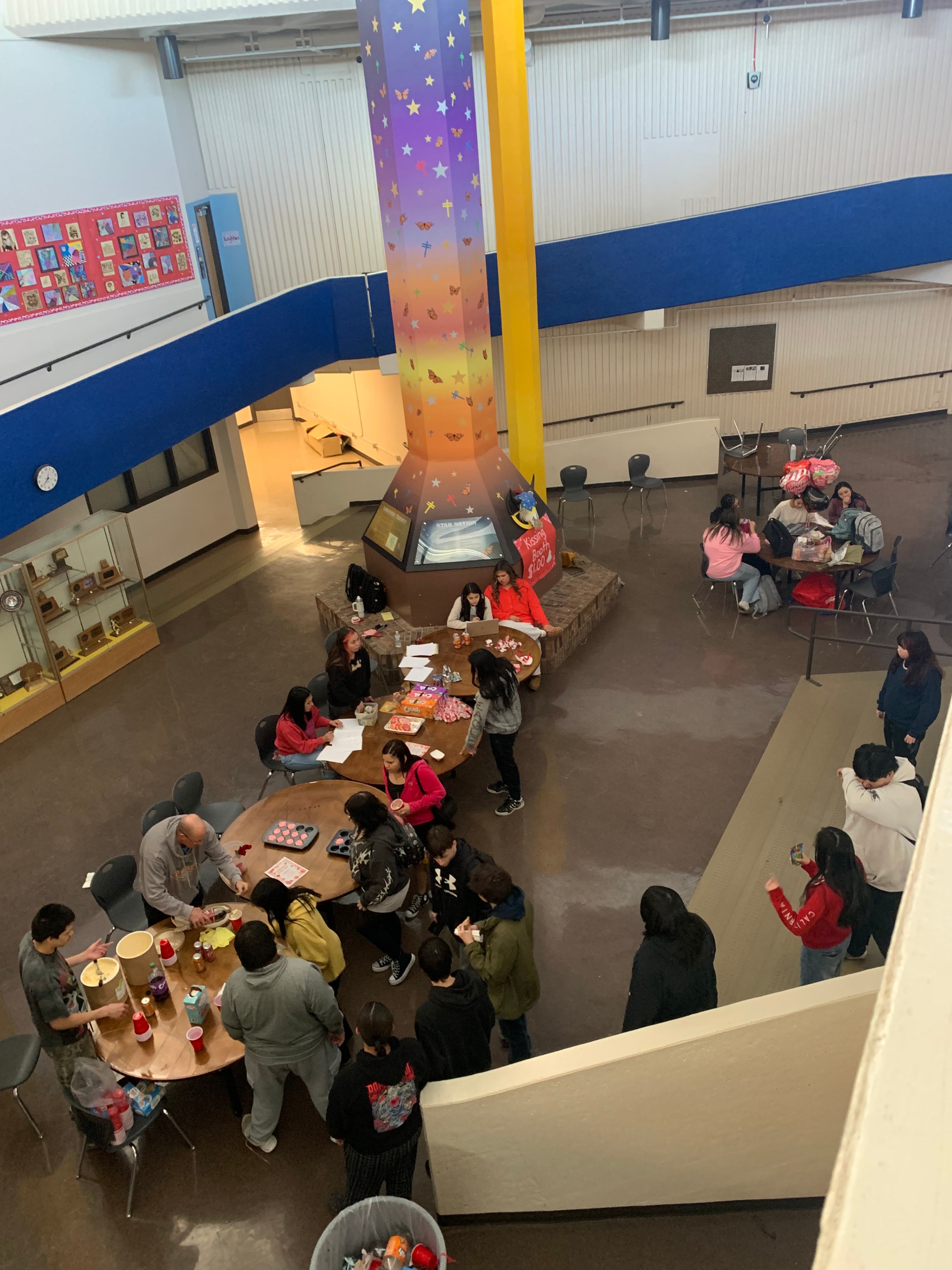 SRCS students Valentine's fundraiser