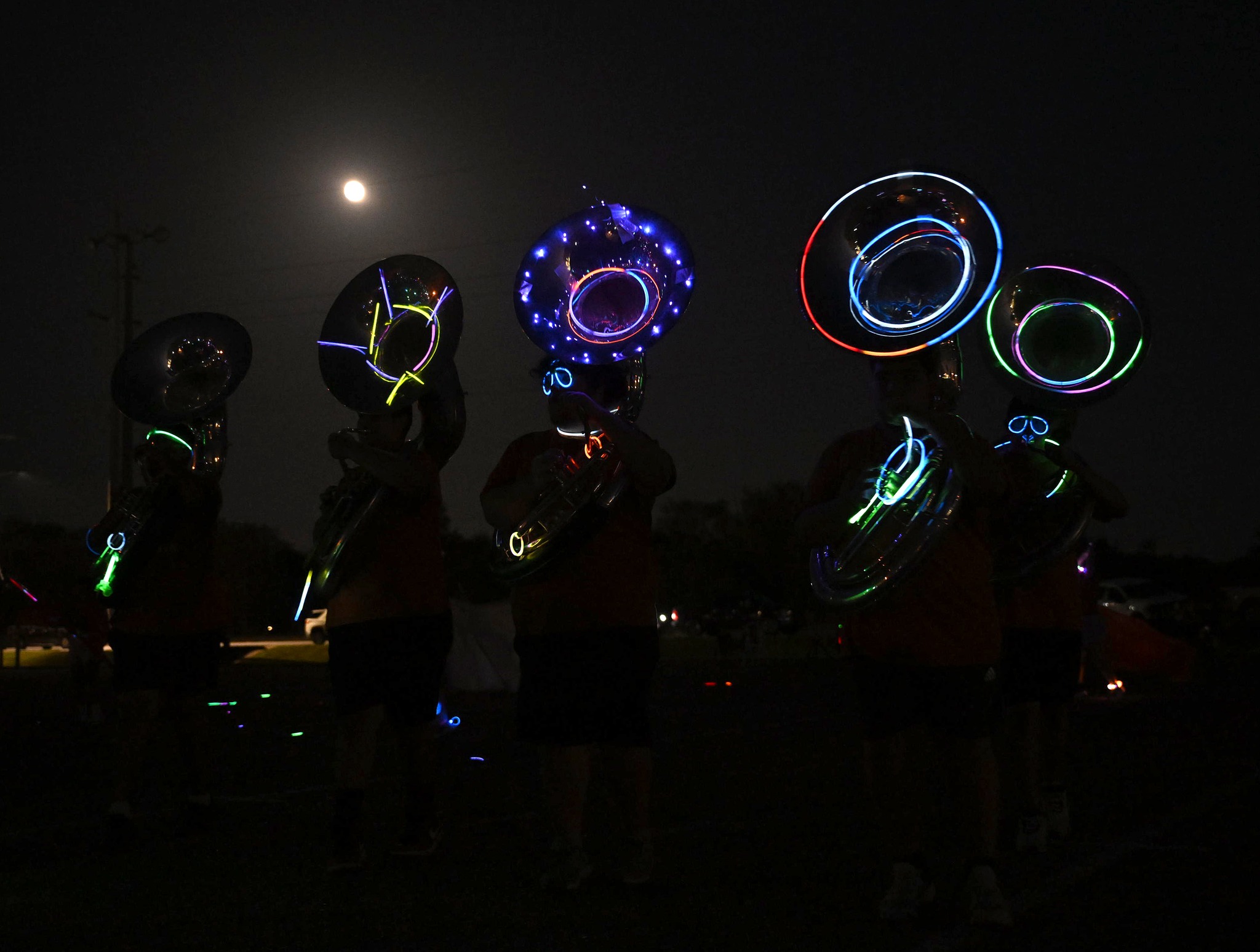 Tubas glow run