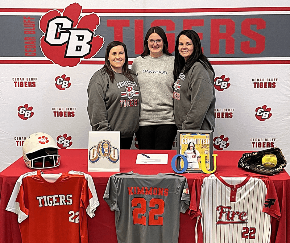 HOSA STUDENT MACKENZIE KIMMONS SIGNS WITH OAKWOOD