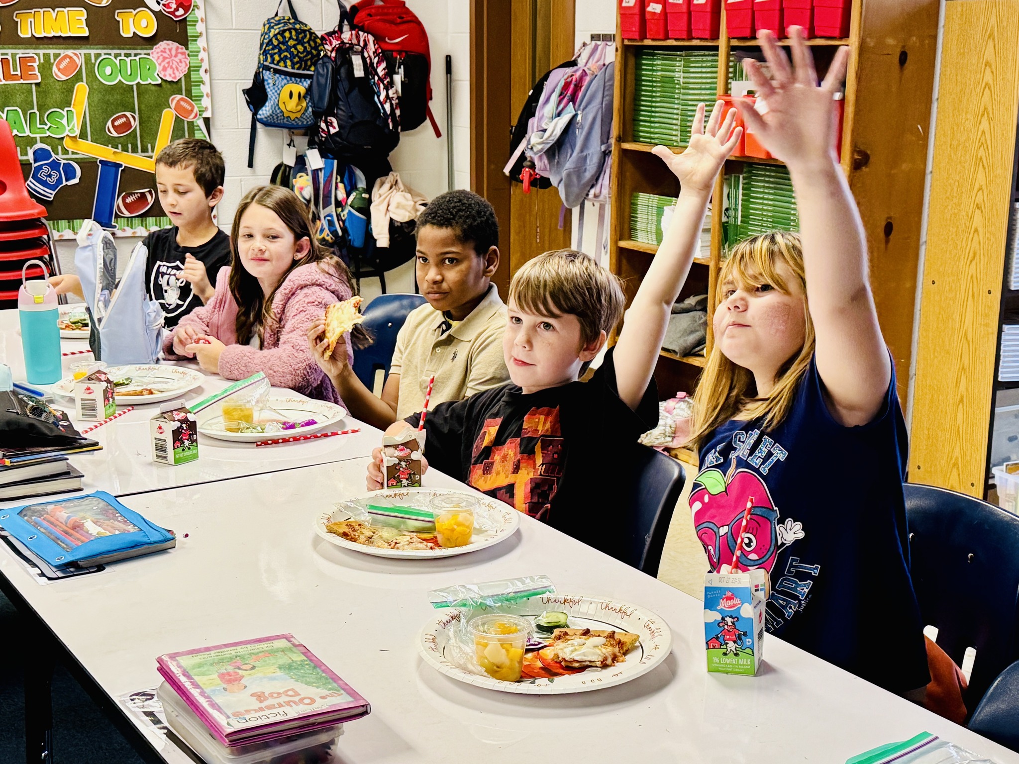 ALES 3rd Graders Enjoy Roving Chef Lunch