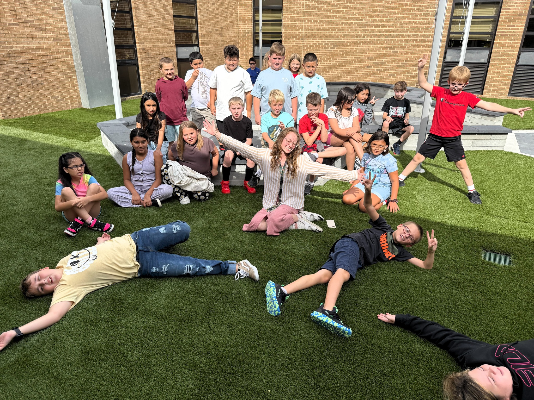 ALES Students & Staff Enjoying New Courtyard Space