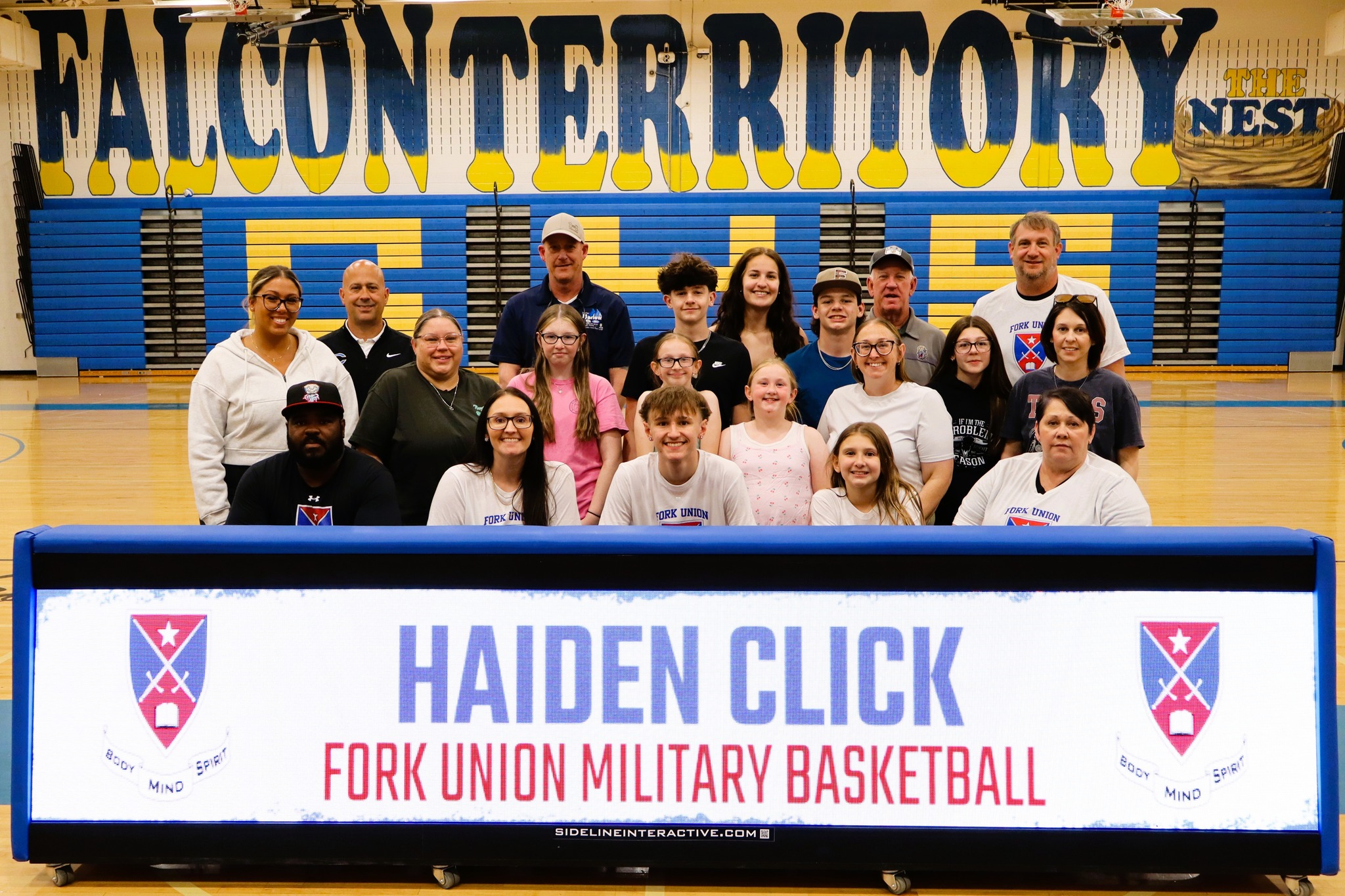 CHS Celebrates 6 Student-Athletes Signing to Play in College
