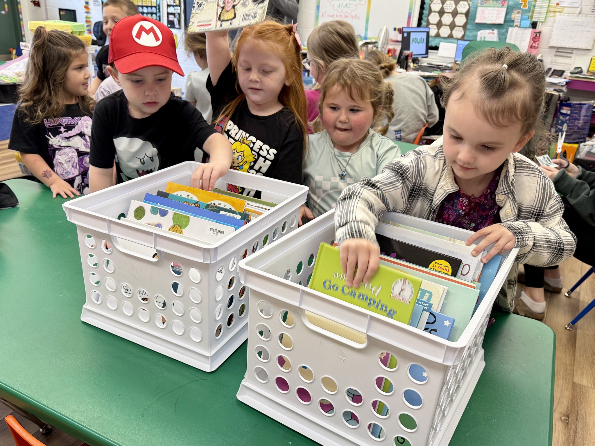 Triplett Tech Early Childhood Education Class Enjoys Book Donation