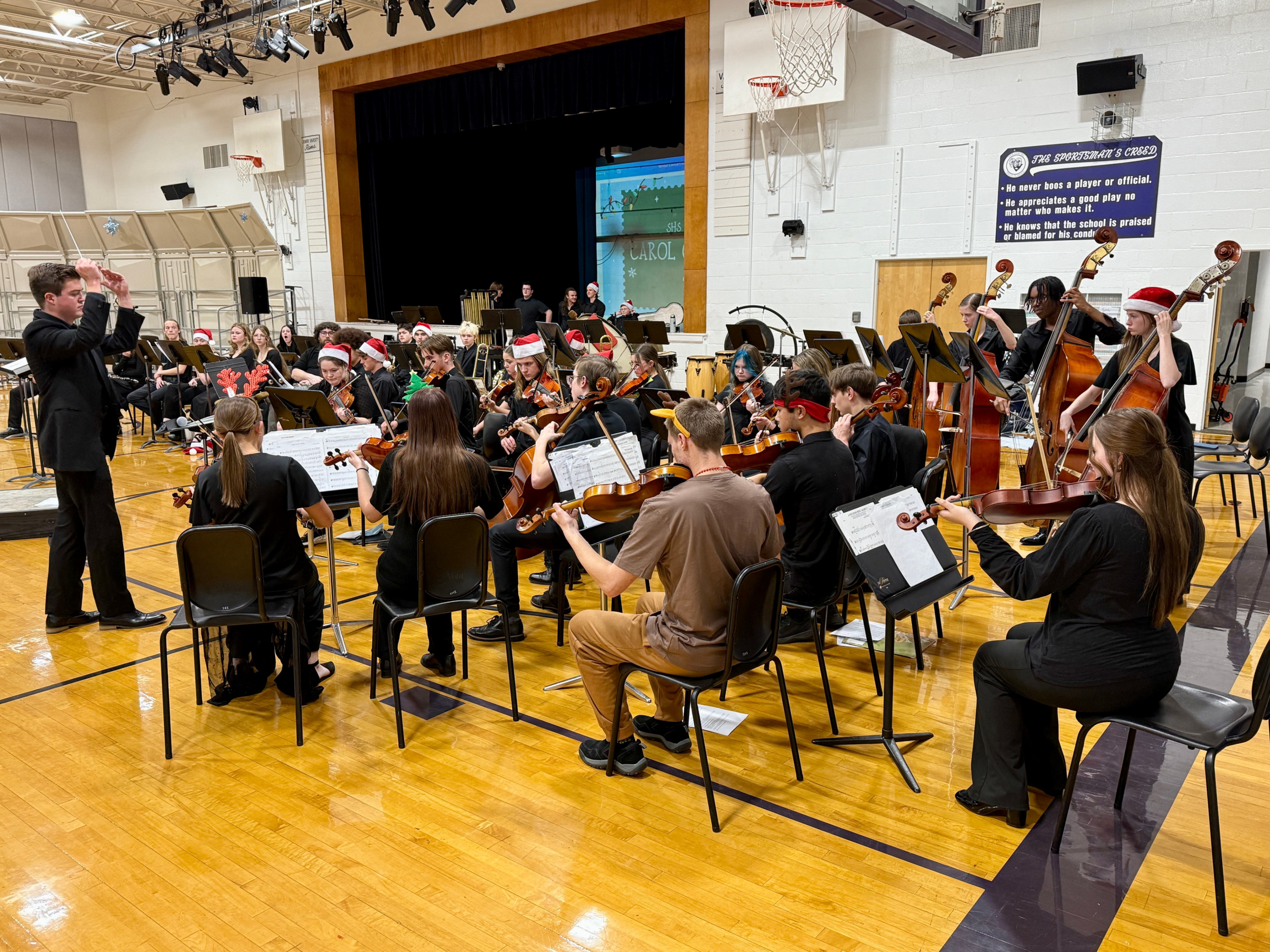 SHS Band, Ensembles Dazzle At Music Winter Extravaganza