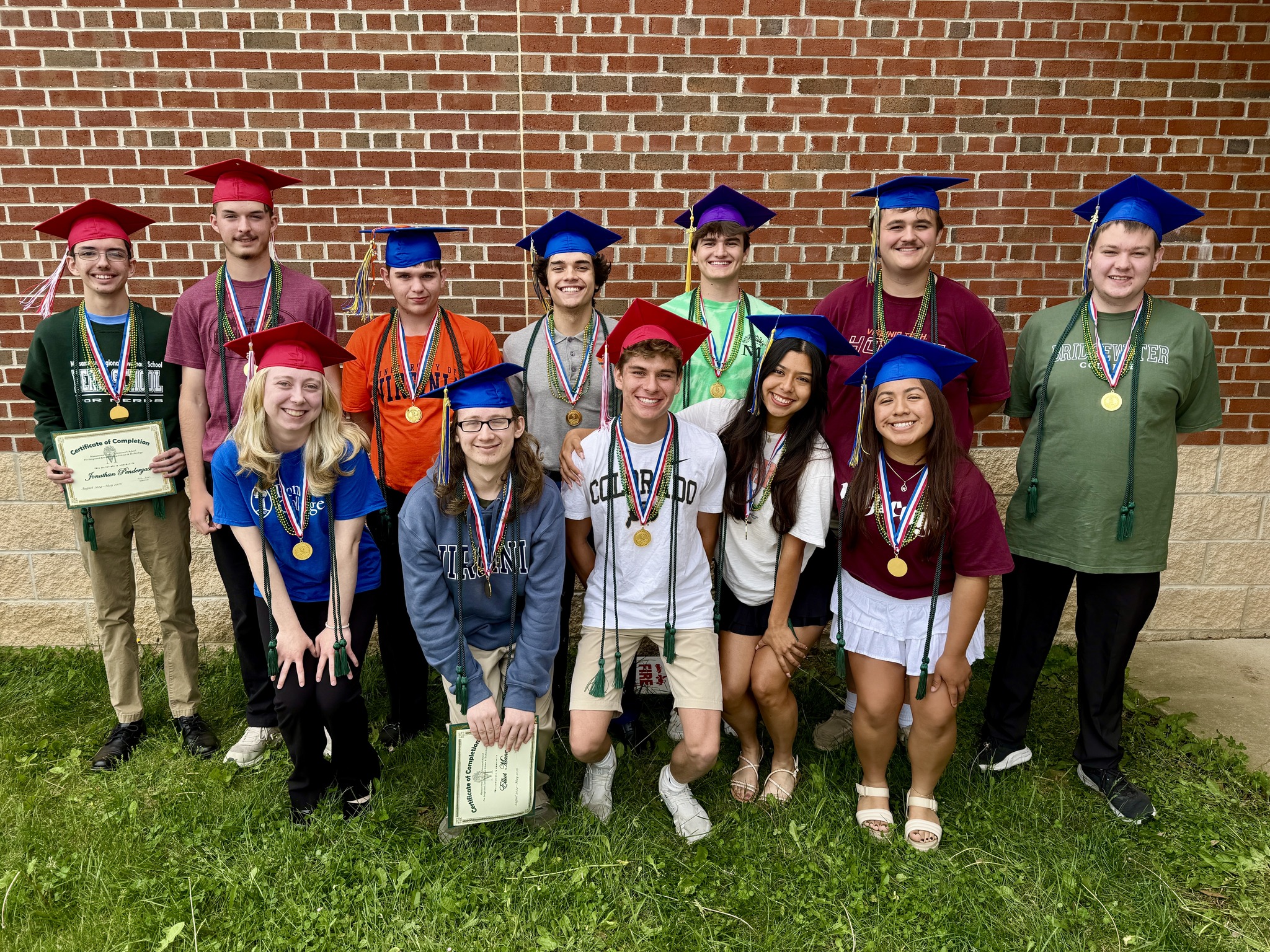 MRGS Honors 39 Students at Senior Recognitions Ceremony