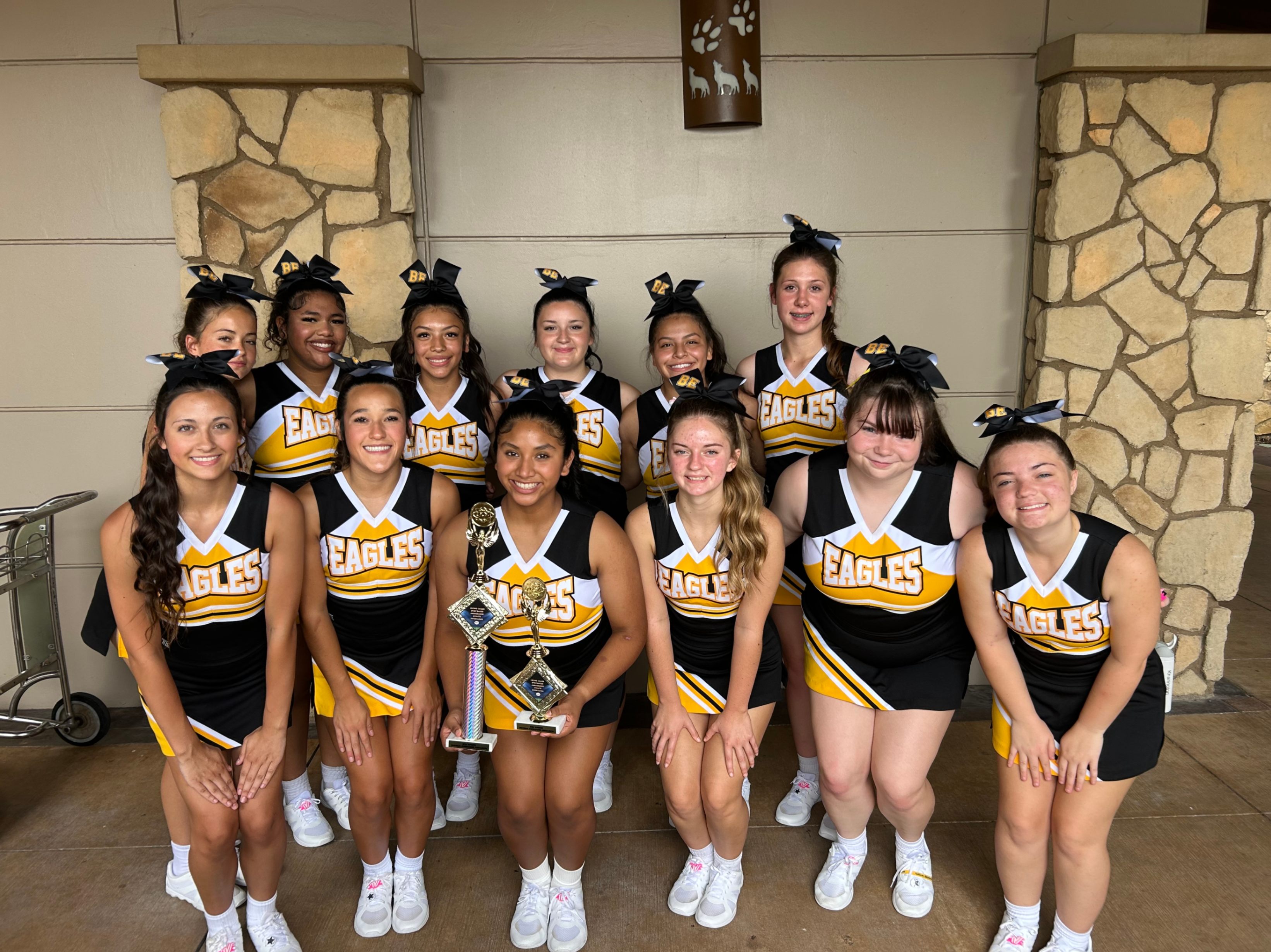 Varsity Cheer