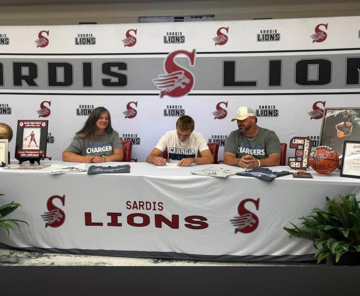 Montgomery Signs with Southeastern Baptist